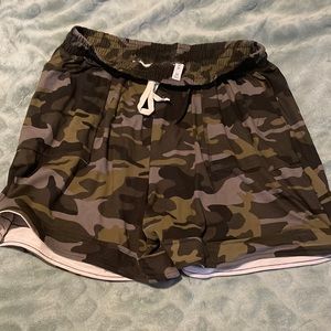 Zenana camo Lounge shorts